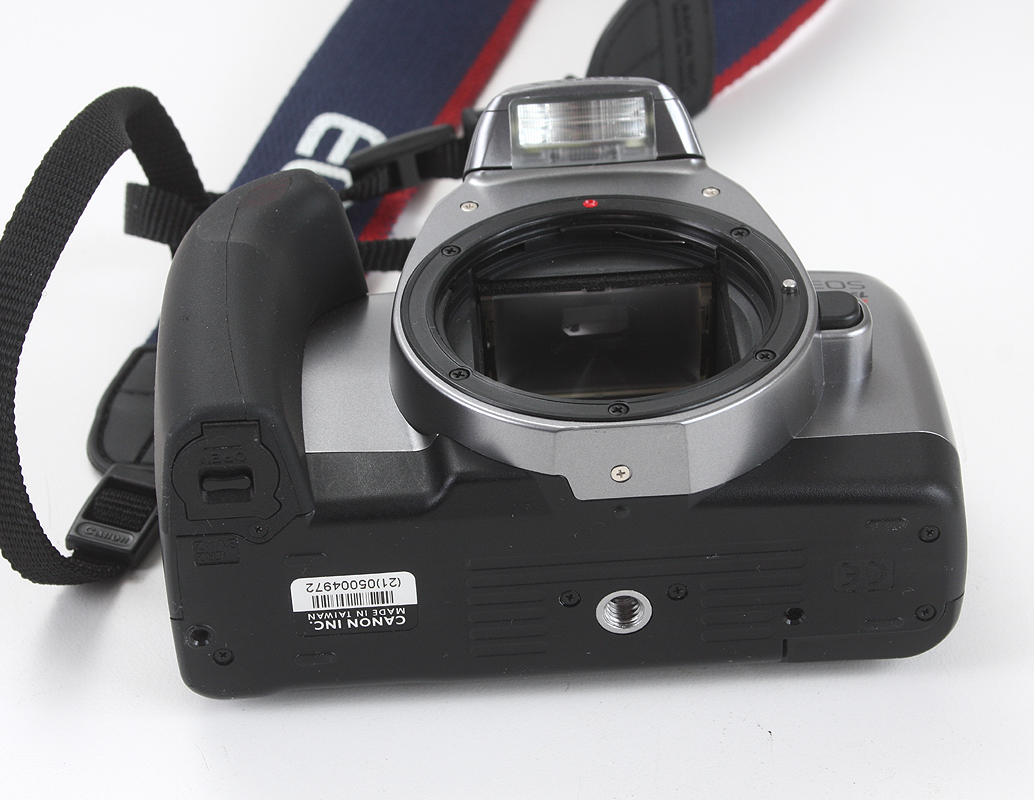 177317 CANON EOS REBEL S BLACK, 35-80/4-5.6 CANON EF, WITH INSTRUCTION BOOK AND STRAP, WORKING BUT ONE SHUTTER BLADE IS BENT (APPEARS REASONABLY LIGHT-TIGHT ...