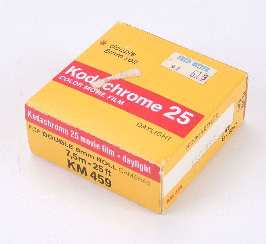 VTG Kodak 1950's Tin Film Reel Canister R-140 w/ UNUSED 8mm Kodachrome Film の公認海外通販｜セカイモン