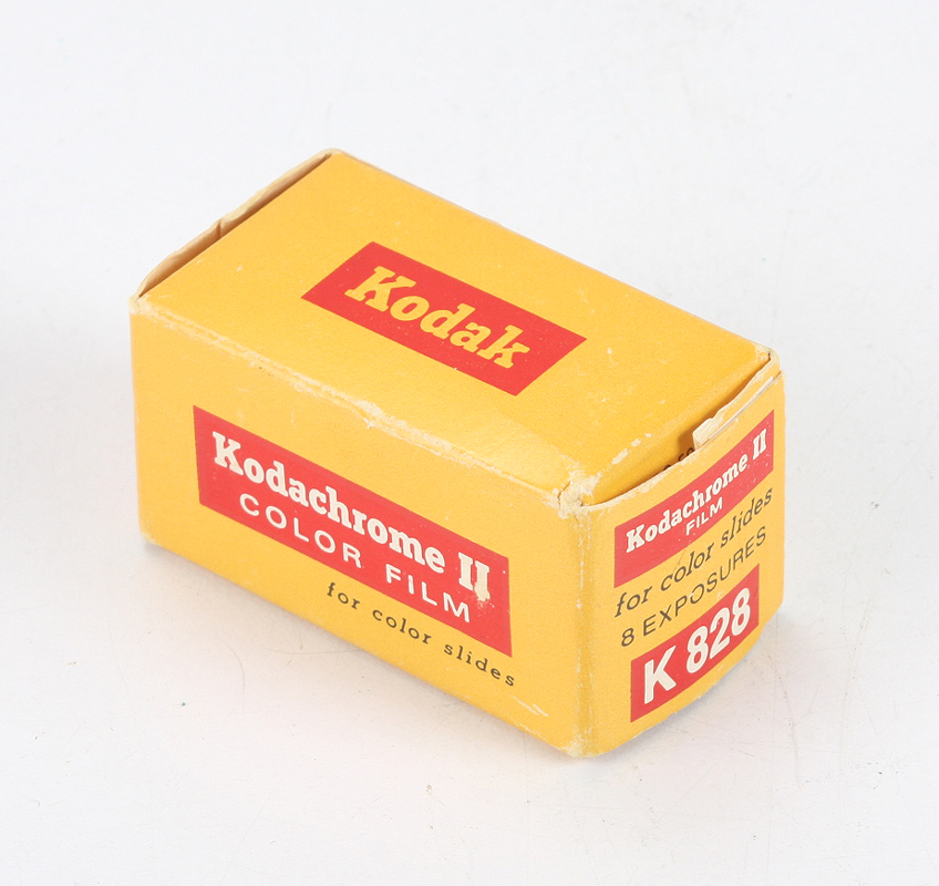 197737 Vendu Pour Affichage Expiré En Sep 1974 Kodak Kodak 828 Kodachrome II 