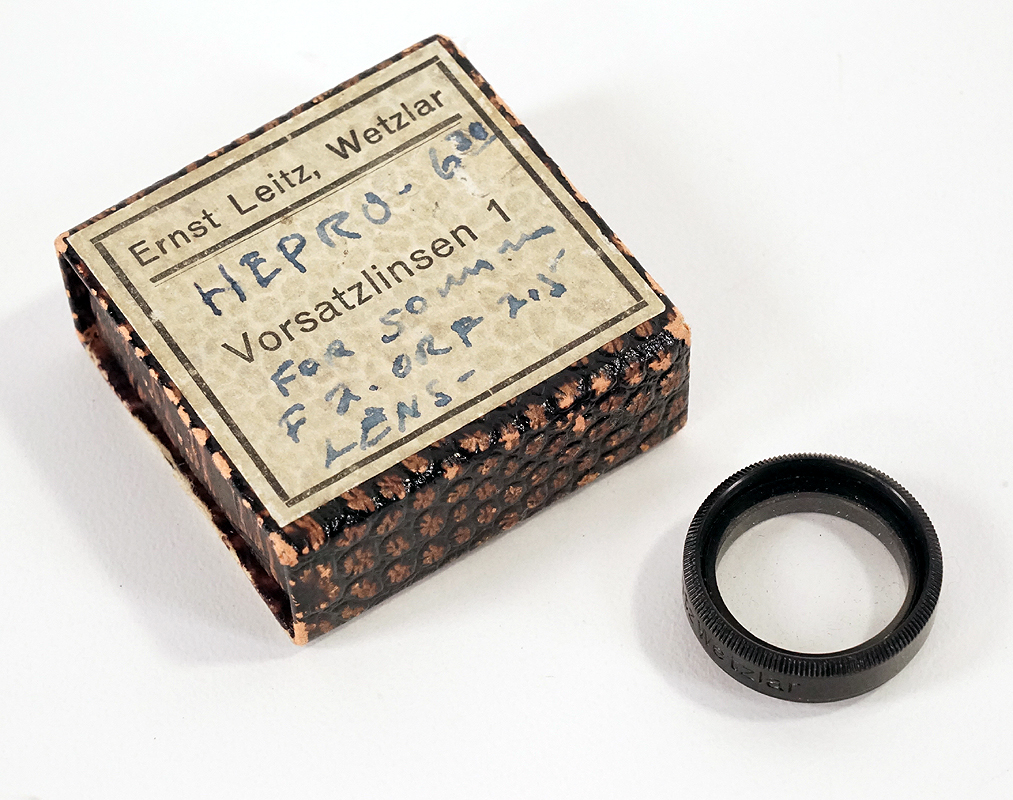 LEITZ FILTER, NAHAUFNAHMEOBJEKTIV 1 HEPRO IN FRÜH GESCHRIEBEN AUF BOX (LEICA)/220529 - Bild 1 von 1