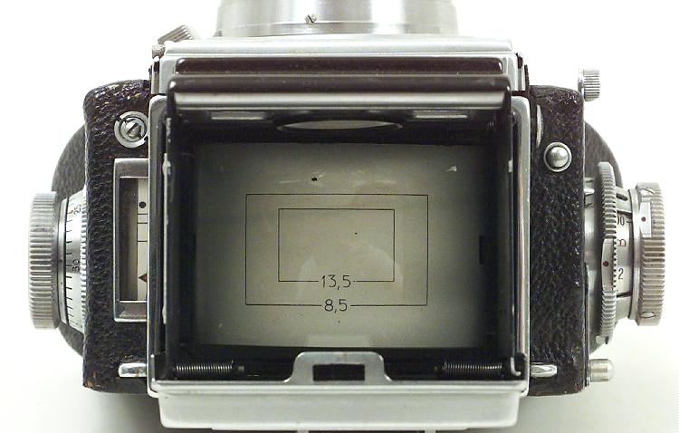 yashica 44 lm